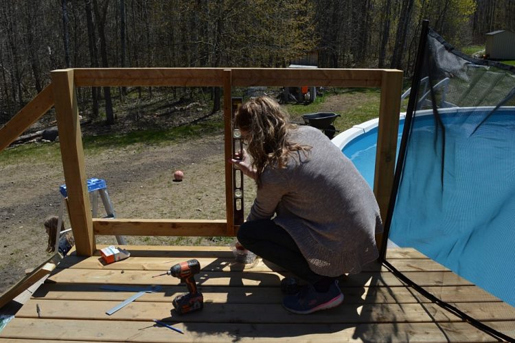 How to build deck railings